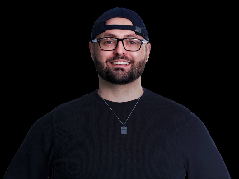 Sanad Alameri Next Door Lending - Meet the team